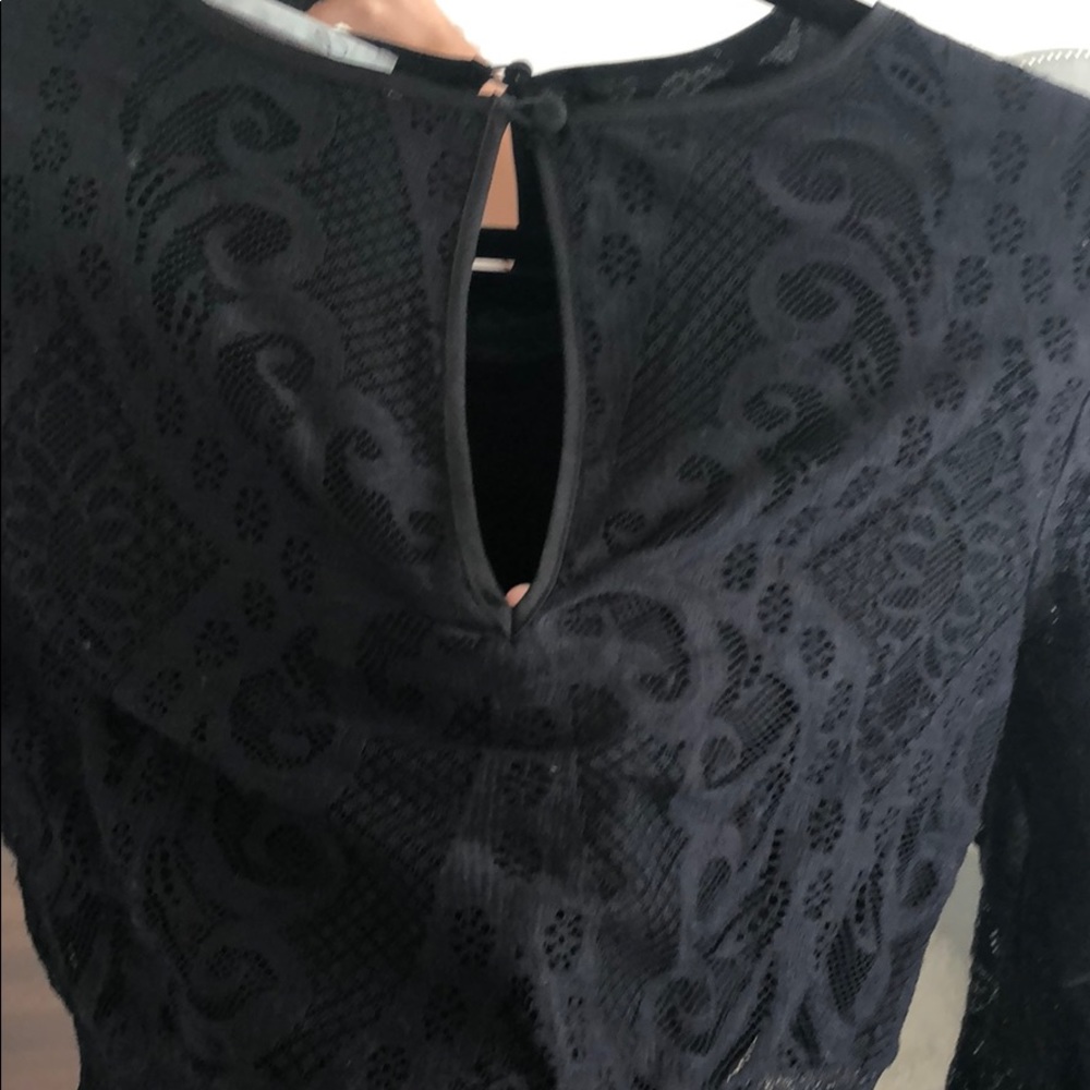 Lovers and Friends lace crop top - Picture 6 of 6